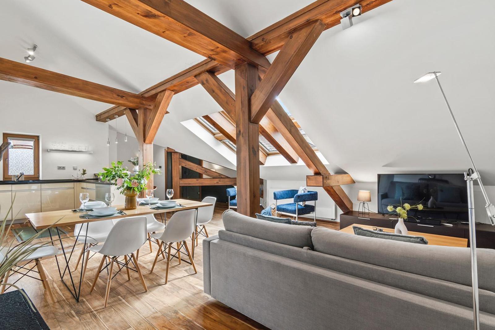 Days - Spacious 117m2 Attic Retreat W Ac - Near Old Town Sq Prague
