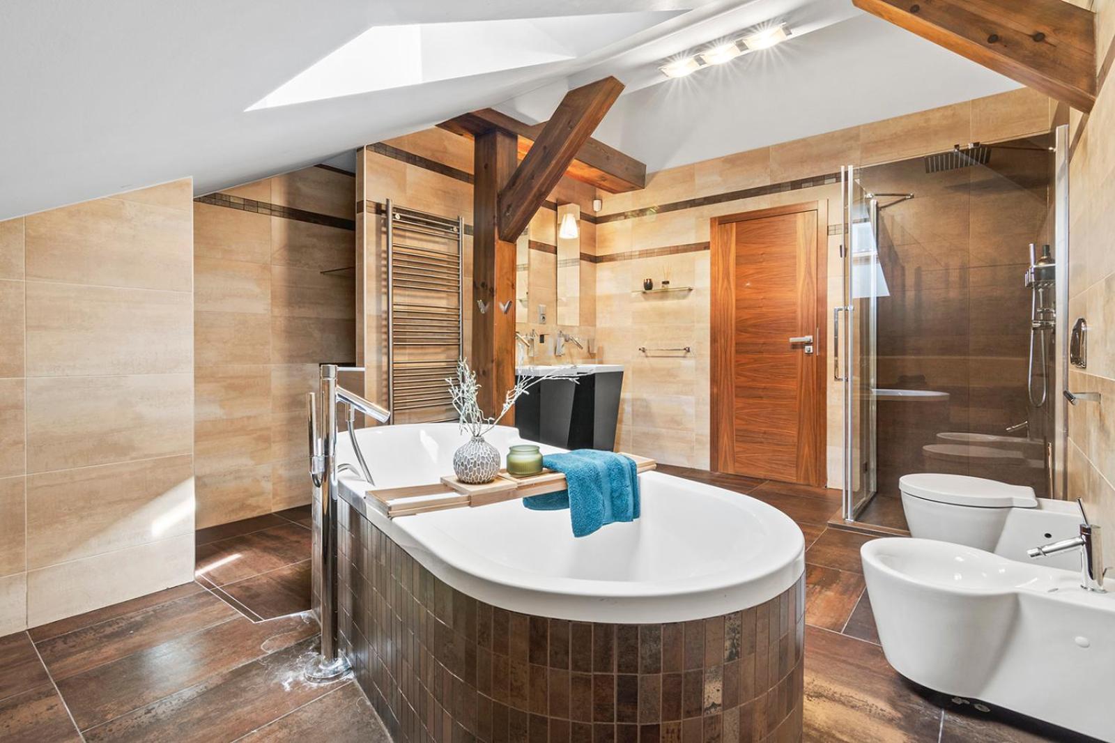 Days - Spacious 117m2 Attic Retreat W Ac - Near Old Town Sq Apartmán Prague